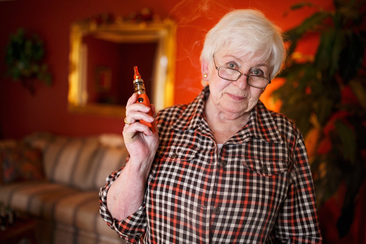 Your false quest to "protect kids" is keeping adults like Jeannie from getting the products she uses to stay off cigarettes. Stop punishing adults, they deserve to live long and healthy <a href="/CDCgov/">CDC</a> <a href="/FDATobacco/">FDA Tobacco</a> <a href="/Surgeon_General/">U.S. Surgeon General</a> 

#WorldVapeDay #SayYesToTHR