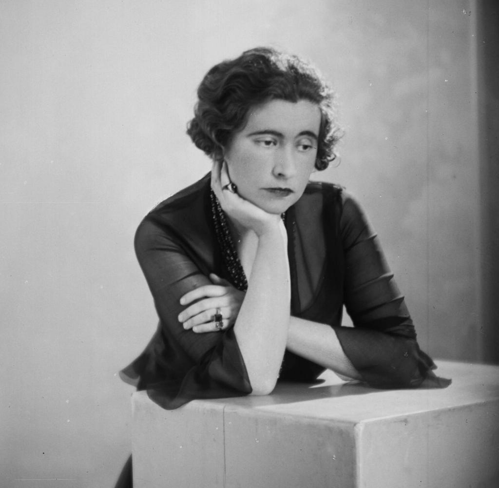 day 17 : violet keppel (trefusis)english socialite and author who spent her most of her life between england, paris and florence; she is camilla parker-bowles great auntshe was vita sackville-west's soulmate; she also had a very long relationship with patron winnaretta singer