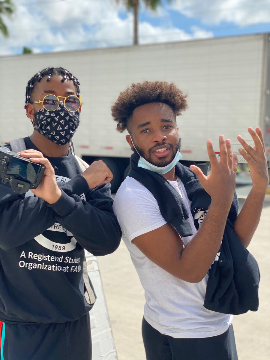 This past week we have done service with FeedingSouthFlorida and Taste of Haiti. Giving a helping hand to our community to make sure everyone is safe and healthy.🔋 #CKES #LLTLC