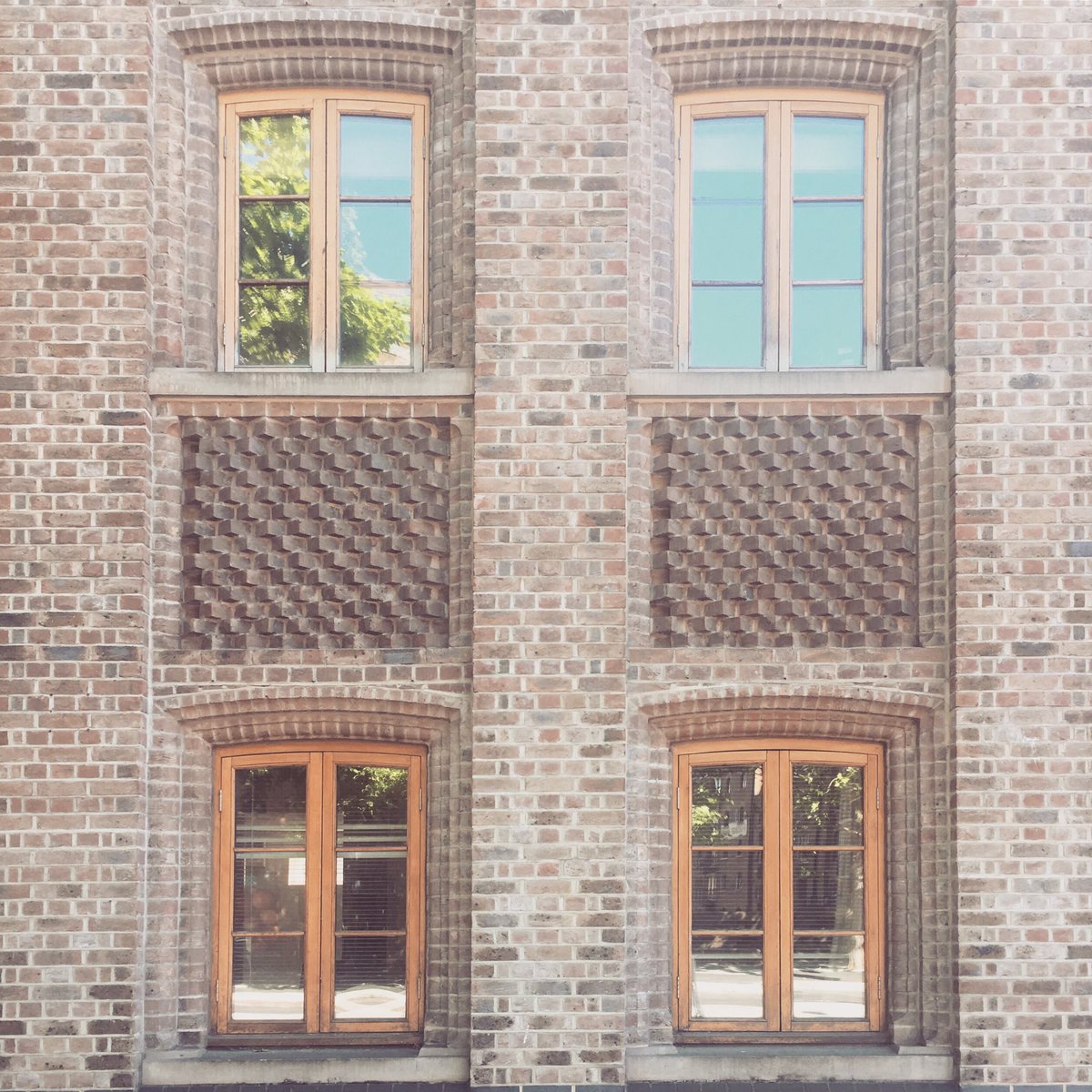 maria_mant tweet media