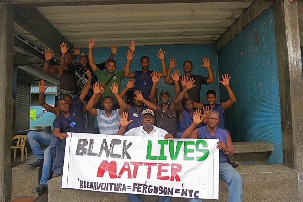 Black people ACROSS THE AMERICAS have been in communication & solidarity for 500 years. This ain’t new. The struggles are the same, regardless of language, borders, culture. Photos of Black Colombians in Buenaventura in solidarity with Ferguson.