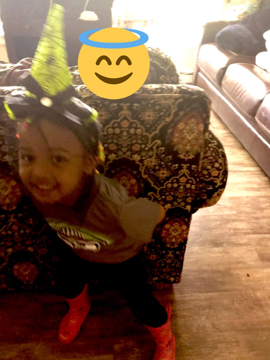 KeyontaCooper's tweet image. Jasmine Ryanna Truesdale turning 3 in August and think she’s 13 lol one of the reasons I have to go on through my struggles 😘😘😘🙌🏽🙌🏽