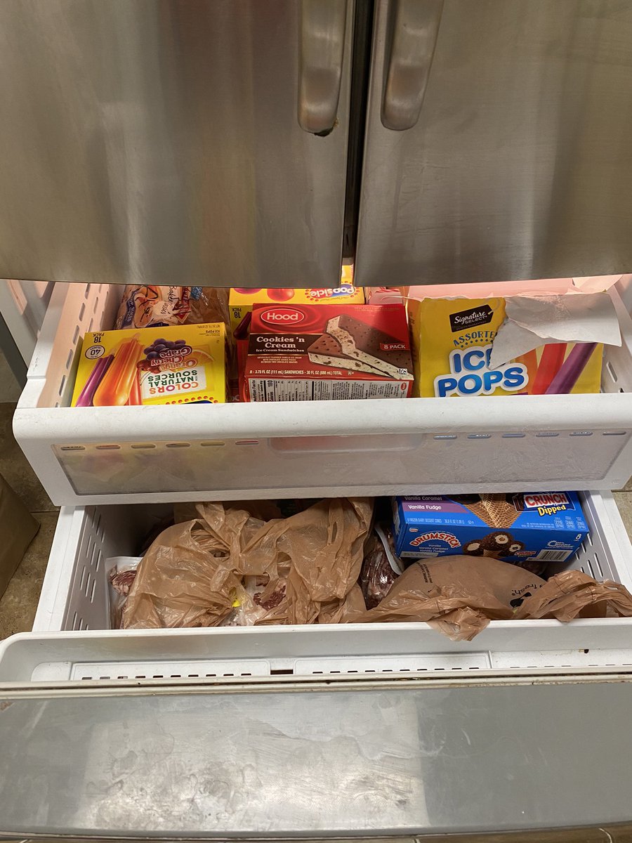 8539LittletonHD's tweet photo. Keeping up Morale with a little love, and two freezers full of ice cold treats! #d237strong #onehdfamily @PeterLauzon2 @whipplenh @marantes1 https://t.co/1ynqv6C5lf