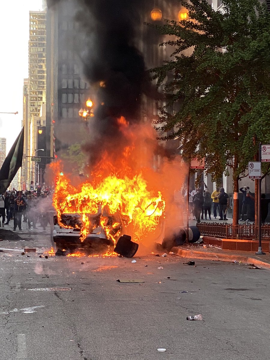 drosepali's tweet photo. BYE BYE CPD 🔥 https://t.co/5SpXlrlUtw