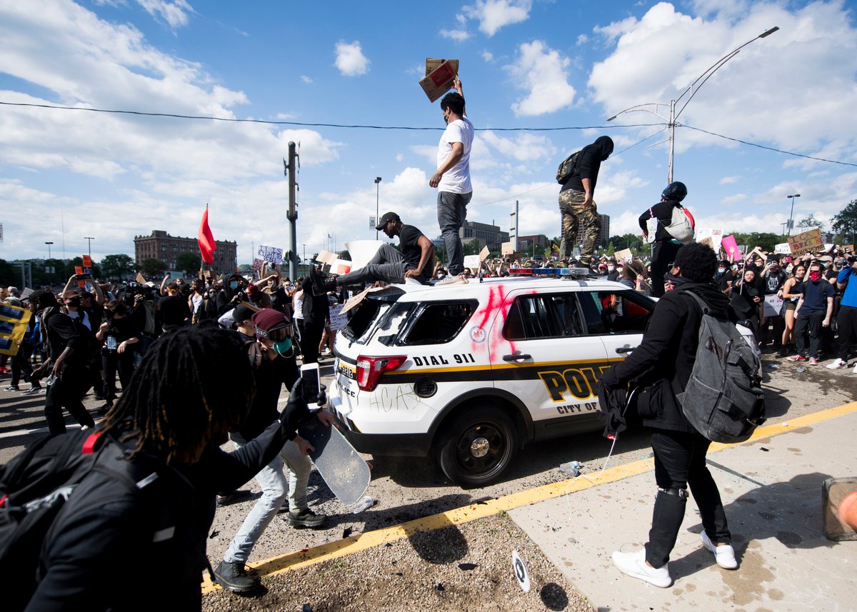 Nate Smallwood tweet media