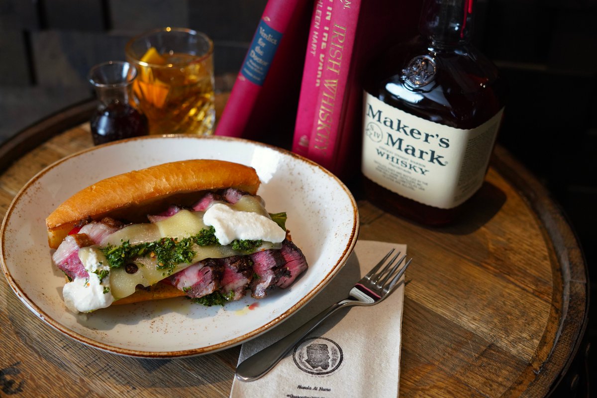 Enjoy one of our newest additions to our to-go menu, the Prime Rib Sandwich topped with horseradish sauce and caramelized onions. You won't want to miss this!
#NovelaAtHome #SupportLocalBusinesses