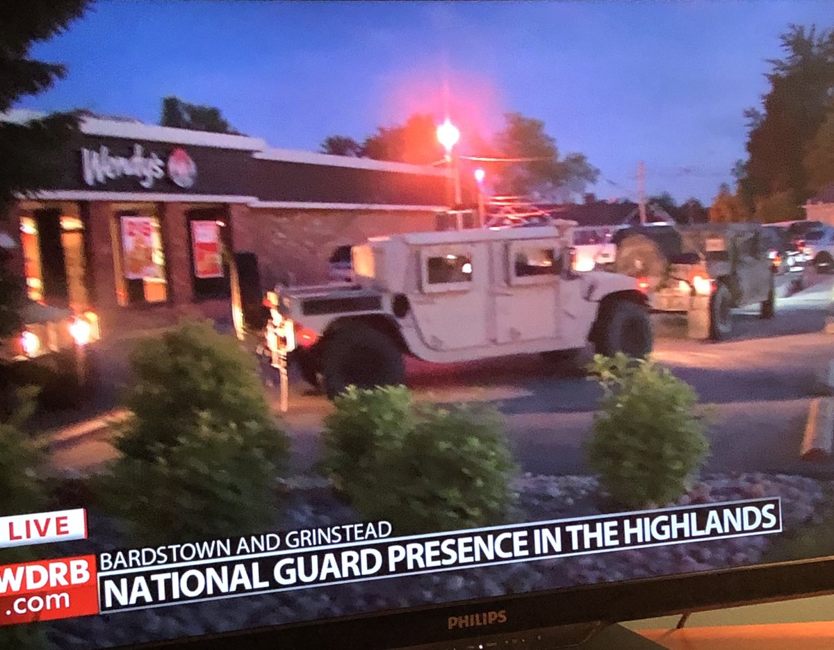 defensemonkey's tweet image. Sir, this is a Wendy’s...