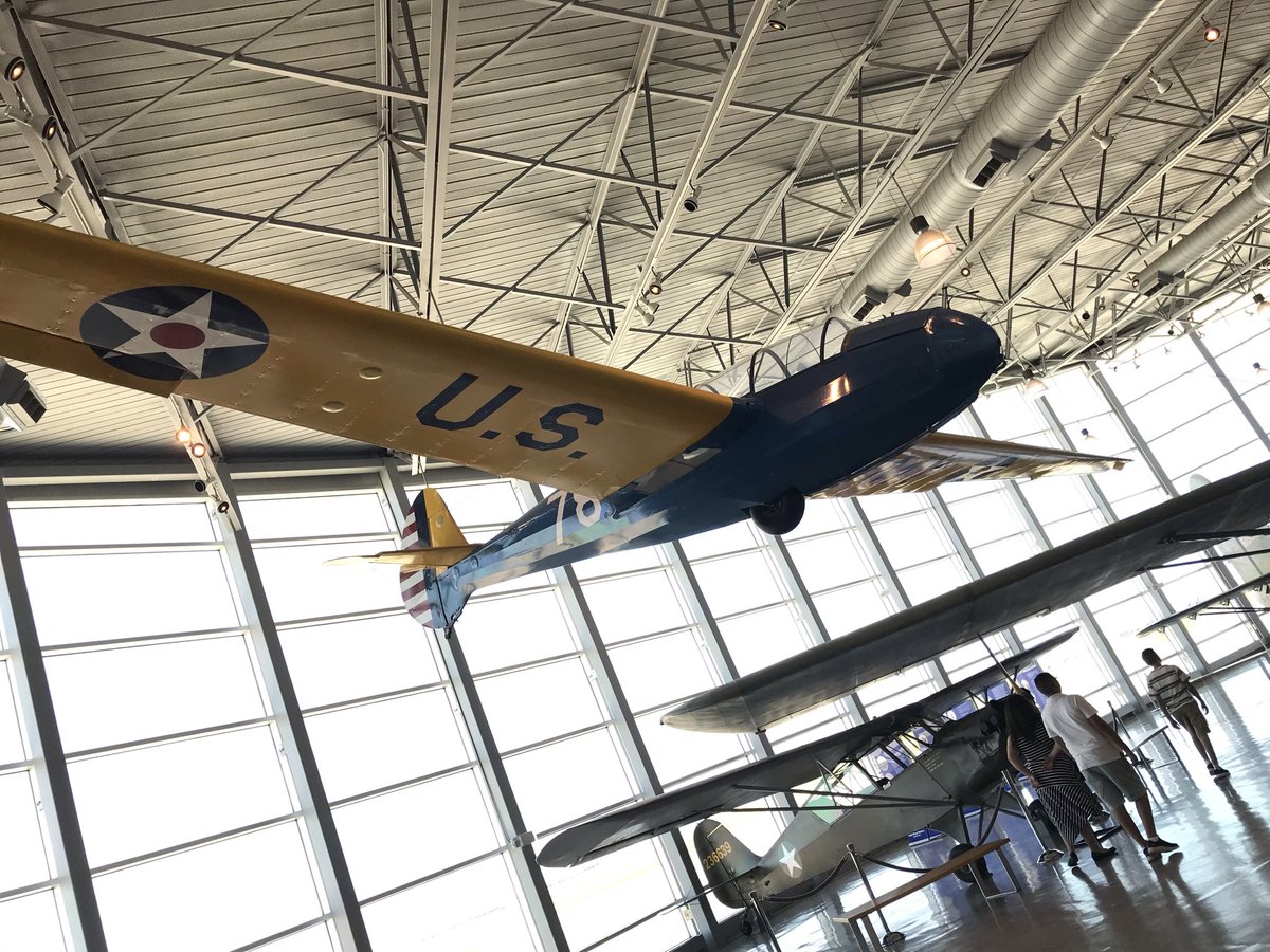Silent wings museum expertlasopa