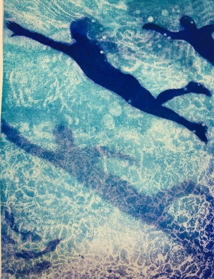 For those longing for the sea, here’s a beautiful new etching (still a work in progress) by Theresa Pateman. We can’t wait to see the finished print for sale in our gallery when we reopen. #printmaking #etching #WIP #swimming #sea #crystalwaters  @theresapateman @GabrielsWharf