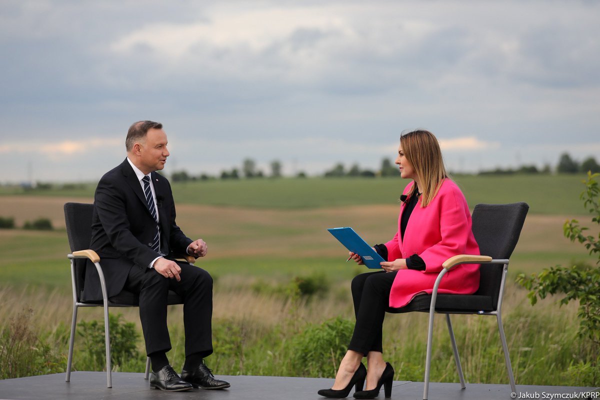 prezydentplarch's tweet image. Rozmowa z Prezydentem @AndrzejDuda w programie Tydzień w @TVP.

prezydent.pl/aktualnosci/wy…