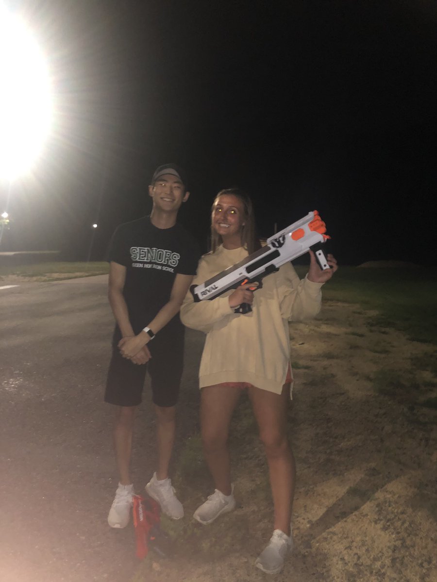 KarliesA's tweet photo. didnt even mean 2 shoot him,, he just caught me by surprise 😌😌 https://t.co/tET04c7vLJ