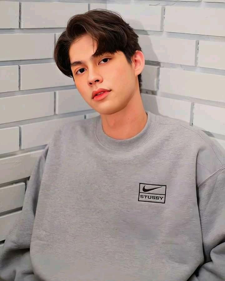 Brightwinph2get's tweet photo. Look at him ❤️😍 #คุณพระช่วยxไบร์ทวิน https://t.co/Iqu1ZSjTQx