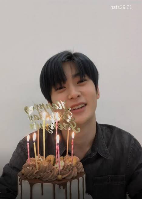 Bang galen happy birthday brother @leesohyk 🎉🎉 keep being an asik’s men, mabar partner, teman rp terlama gw wkwk. Gw doain semoga punya akun sendiri suatu hari nanti. 
God bless broo!!