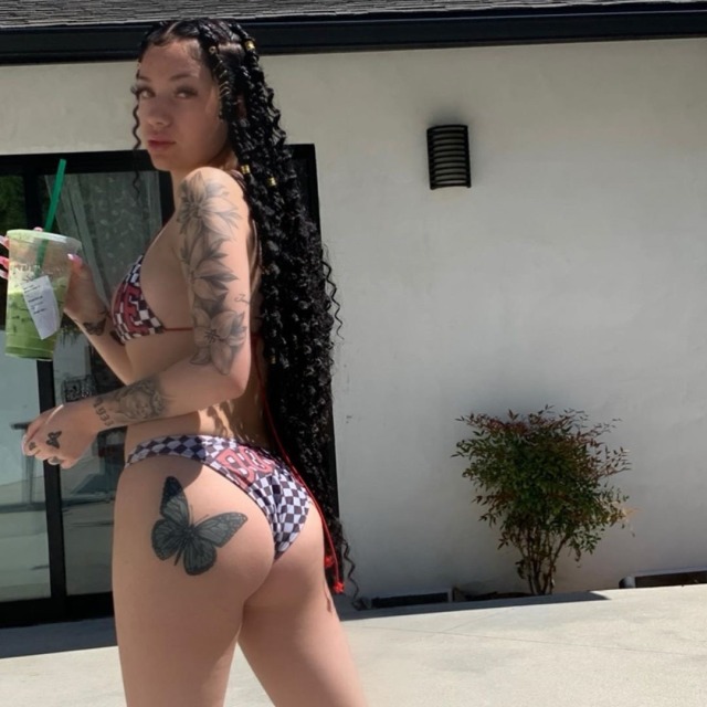 X \ hot_girls015 على X: "Shes so hott #thick #bootyalert #bootygainz #tattoo #butttattoos #bootytattoos #drink #SummerVibes #thongs https://t.co/9n6xvt4Vxu"