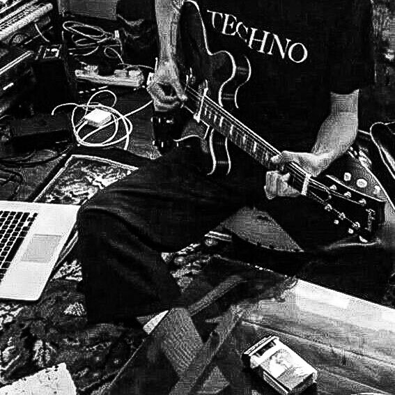 @rest wan , musicophile human tweet media
