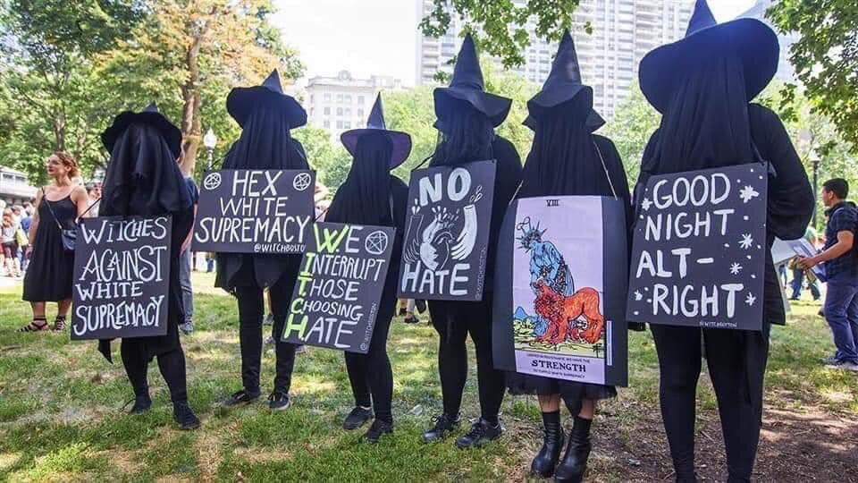 skysmadden's tweet image. SO WE GOT WITCHES, THE AMISH, BATMAN, AND ANONYMOUS COMING OUT OF THEIR HOLES TO PROTEST WITH US?? 2020 IS GONNA BECOME, DARE I SAY, GOOD NOW???