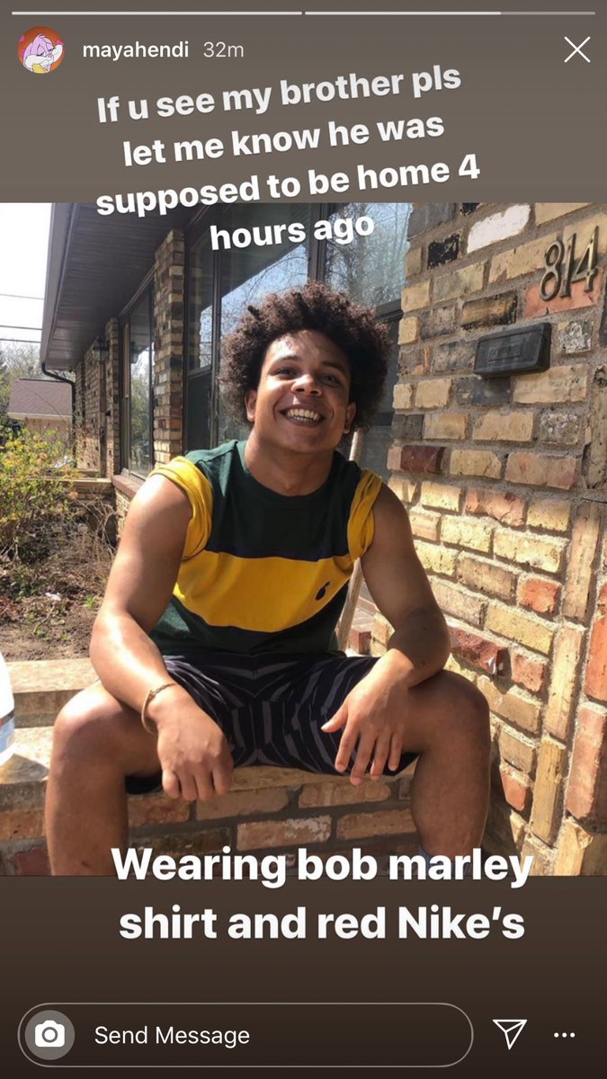 wooniehope's tweet photo. Hello everyone! This is my coworker Quintyn who works at Turtle Bread on 48th and Chicago Minnesota! 
He hasn’t been seen since so if anybody knows or has seen him please let me know!! 

#BlackLivesMatterMinneapolis #BLACKLIVESMATTER  #MINNEAPOLIS https://t.co/VR1EouUhum