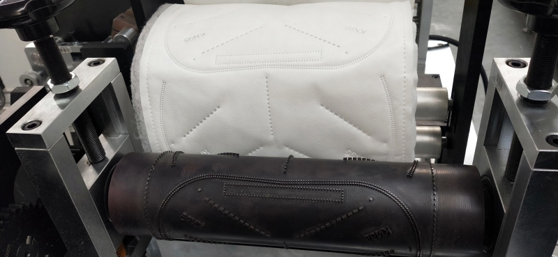 ElaineZhao18's tweet image. Price: 

USD 48180, FOB Tianjin Port, China.

Remark：(1)Exclude installing, Debugging and training

                (2)The price is valid within 2 months

#FaceMaskMakingMachine #COVID-19 #safety #health #machine

bit.ly/36pAAnq