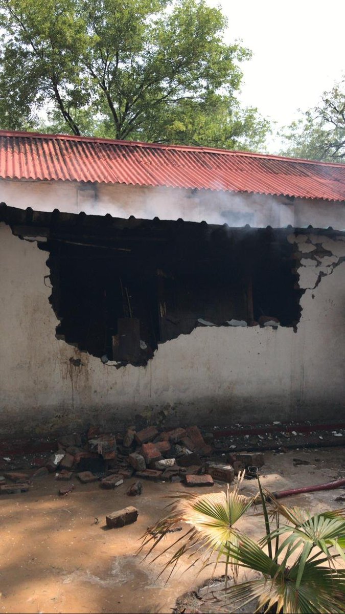 Fire breaks out at Army Canteen in Delhi Cantt area. 8 fire engines