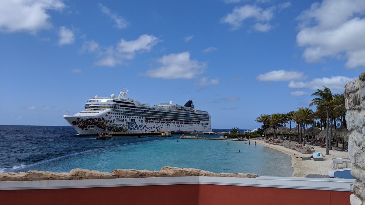 2019-01 Panama Canal Cruise - Part 2: Curacao & Aruba / Twitter