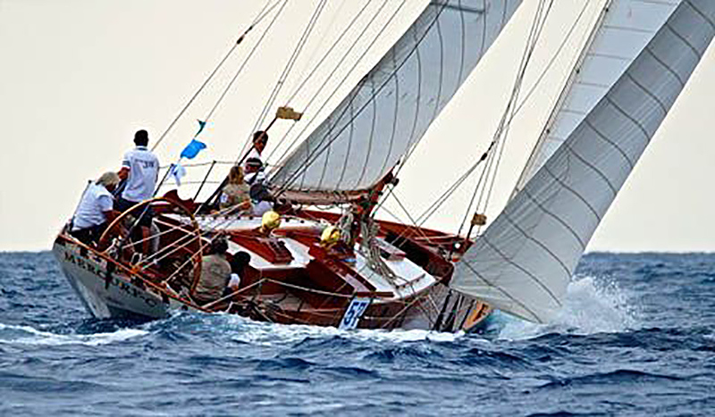 NauticaReport's tweet photo. Mercury, 1938
https://t.co/qCaZrxjUmF
#Mercury #sloopMarconi #SamuelCrocker #SimmsBrothers #veledepoca #barchedepoca #vintageyacht https://t.co/jBJWier18O