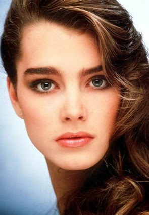 Happy Birthday to BROOKE SHIELDS who turns 55 today, May 31, 2020. 