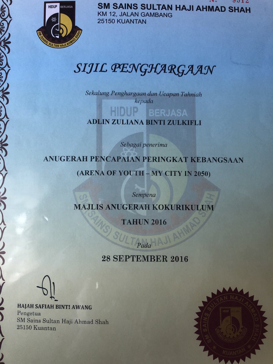 Kenapa aku ambik town planning pun sebab skali time skolah ade pertandingan bina bandar for 2050, so saya dan rakan2 membinaaa laaa bandar “Zenith City” nama die. Dapat laaa nombor 2 Tu hijau led light tiktok skrng tu haa kiteorg dah guna time 2016 dah.