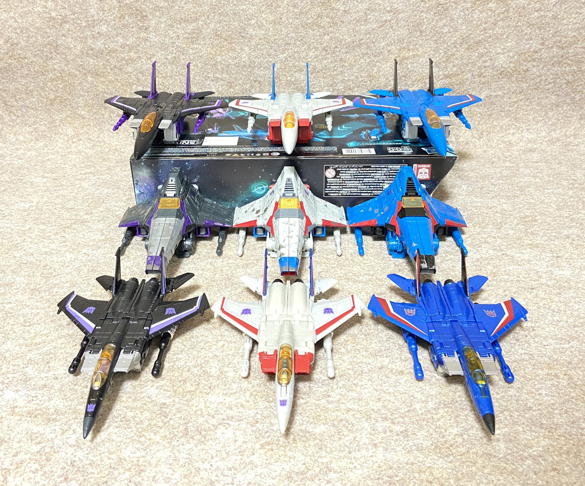 transformers war for cybertron earthrise skywarp and thundercracker seeker set of 2
