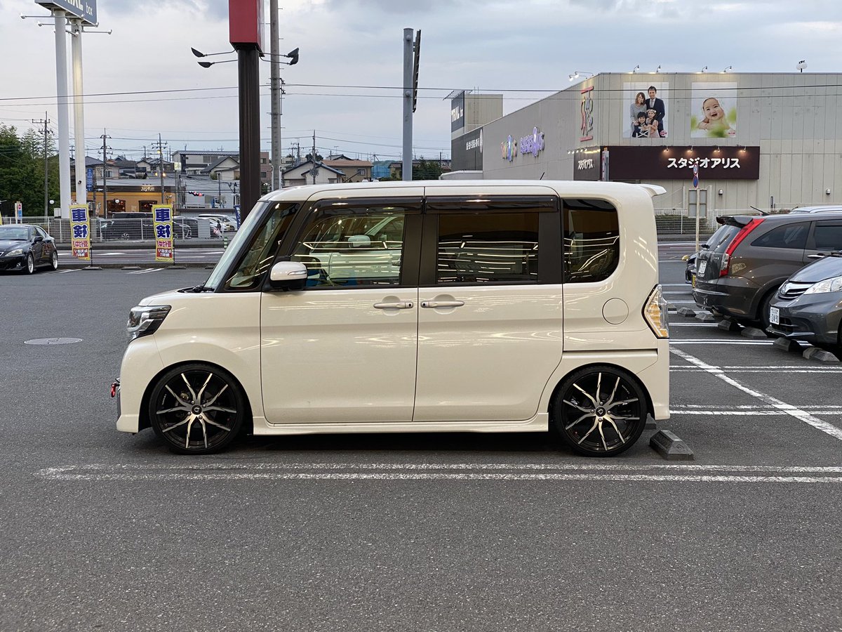 イエローハット 車 高調 取り付け