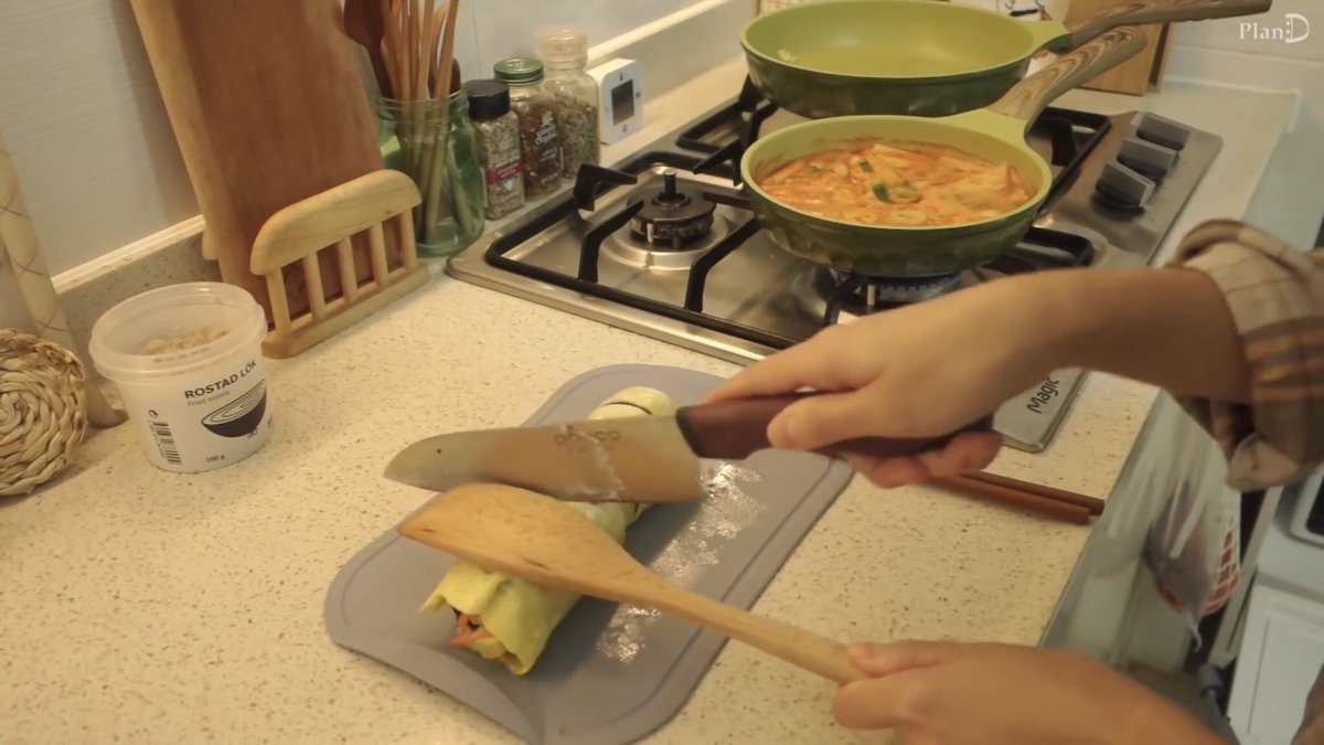 高卒派遣社員 U Tvitteri 韓国人vlogger Plandさんの動画を見て眼から鱗 海苔巻きをそうやって食べれば絶対おいしいよね 今まで思いつかなかったな T Co 2bnedaj5ev Tvitter 高卒派遣社員 U Tvitteri 韓国人vlogger Plandさんの動画を見て眼から鱗 海苔巻きをそうやって食べれば絶対おいしいよね 今まで思いつかなかったな T Co 2bnedaj5ev Tvitter