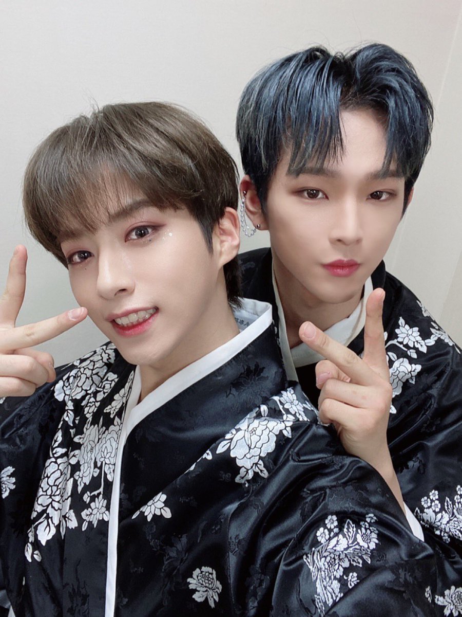 {} day 115/366 .｡.:*☆— Ahhhh hi babies I hope you guys are doing good this made my day so much happier  But I miss seeing you and dongju together yall are so adorable omg love you both gn 」