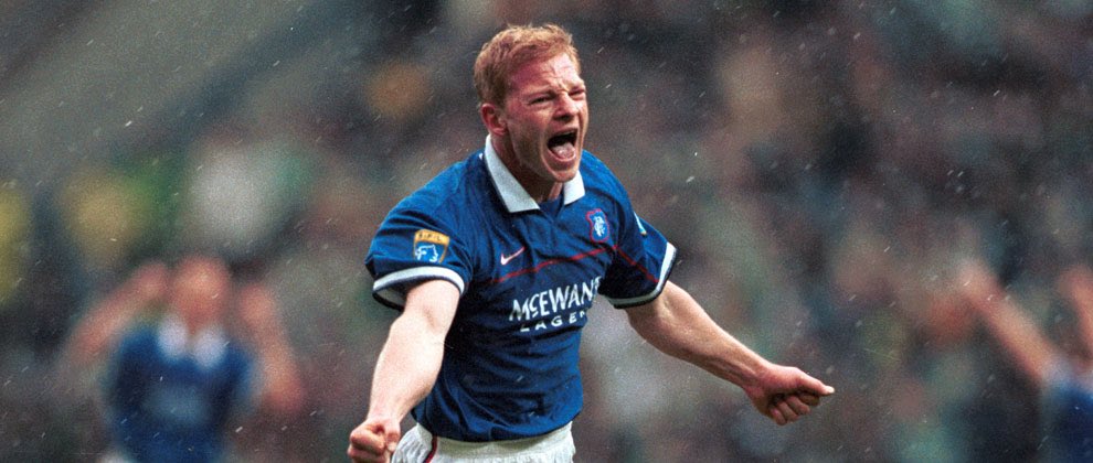 Supporters of both clubs enjoyed a real highlight in 1996, as Jörg Albertz moved from Hamburg to Rangers, before returning to HSV in 2002. Those transfers inspired more travelling between the two cities, as both fan clubs visited each other.