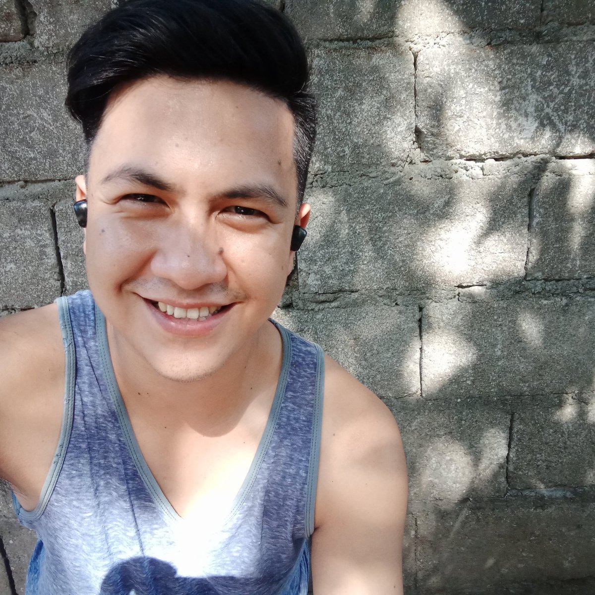 AdmirableMiggy's tweet photo. Eh masaya ka? 😂 https://t.co/xbeI6KeQWt