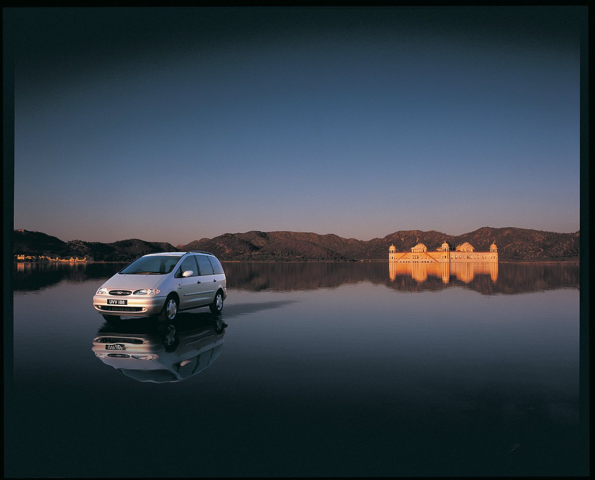 nigelharniman's tweet photo. Shooting in #India a unique and amazing experience. Our press ad location was Jal Mahal Jaipur and the concept #1stClassTravel There was a certain irony, experiencing train travel Indian style, atop the train roof travelling across the stunning #landscapes of #Rajasthan #ford https://t.co/iU2t85eQrZ