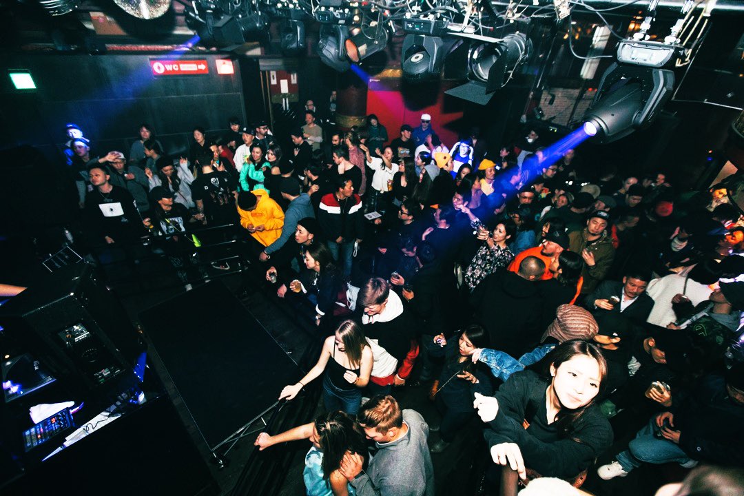 DJ MEEK (ILLGROOVE TOKYO) (@djmeek76) on Twitter photo 実感ないけど
今日までだと思うと寂しくなるな…
<a href="/VUENOS_CLUB/">VUENOS_CLUB</a>
<a href="/LOUNGENEO_tokyo/">LOUNGE NEO</a>
<a href="/Glad_shibuya/">Glad OFFICIAL</a>
お客様、スタッフの皆様、出演してくれた皆様。
ありがとうございました。 実感ないけど
今日までだと思うと寂しくなるな…
<a href="/VUENOS_CLUB/">VUENOS_CLUB</a>
<a href="/LOUNGENEO_tokyo/">LOUNGE NEO</a>
<a href="/Glad_shibuya/">Glad OFFICIAL</a>
お客様、スタッフの皆様、出演してくれた皆様。
ありがとうございました。