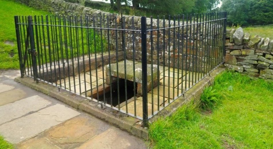 Mompesson's well to the north of the village was another place where food and medicine could be left by neighbouring residents. The coins were washed in the water to clean them off.  #WashYourHands    #SocialDistancing  #COVID19  #SecondWave