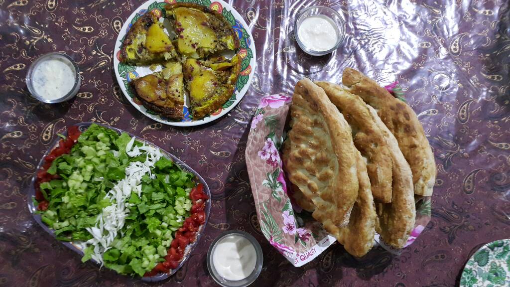 HouseRuar's tweet photo. our people used to cook this Pizza for 60 years ago with Less salt and without the oven and Now we cook it again and our guests really love it .

#Iran #north_of_Iran #guest_house #tourist  #travelblogger #ruarlodge #ecolodge #eco_friendly #travellers #hyrcanian_forest #trip https://t.co/HkzsqLpZFG