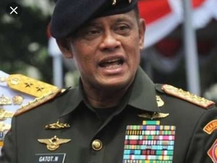 Di antara dua Jendral ini,siapa kah yang  lebih pro rakyat menurut anda,,,??
1,Jendral Prabowo( like)
2,Jendral Gatot Nurmatyo(retwit)
@KBewok6 
<a href="/K1ngPurw4/">K1ngPurw4</a>
<a href="/Namaku_Anisa/">Namaku Anisa</a> 
<a href="/mas__piyuuu/">Mas Piyu ORI</a>
@DonAdam68
