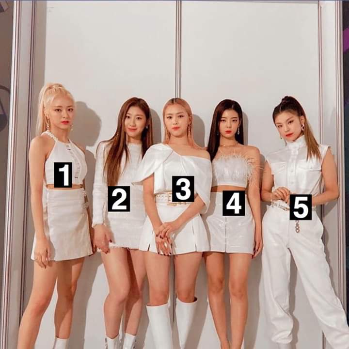 kimdaaaahyunnnn's tweet photo. twitzypinkvelvet stans, what’s your code? mine is "h4x~" https://t.co/wN1HGSkaX5
