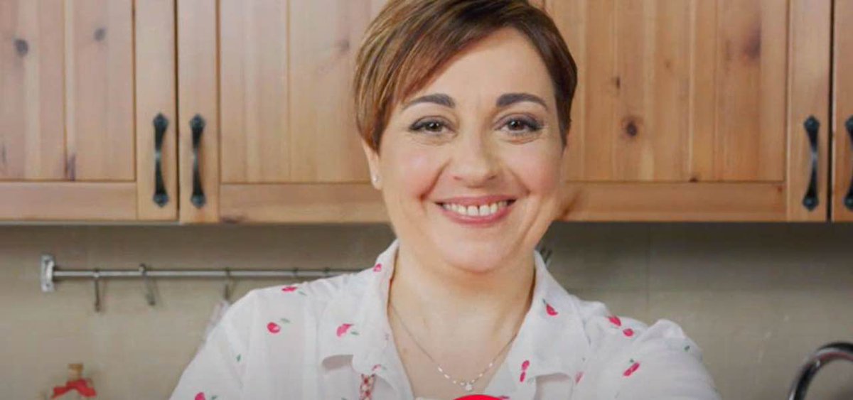 DiscoveryItalia's tweet image. #ascoltitv: su @realtimetvit e @FoodNetworkIT  #FattoInCasaPerVoi con #BenedettaRossi segna il RECORD di ascolti con il 3,7% di share sul pubblico totale (💥oltre 570.000 telespettatori💥).
4° programma più visto durante la messa in onda dalle donne con il 6,4% di share! 👏👏👏