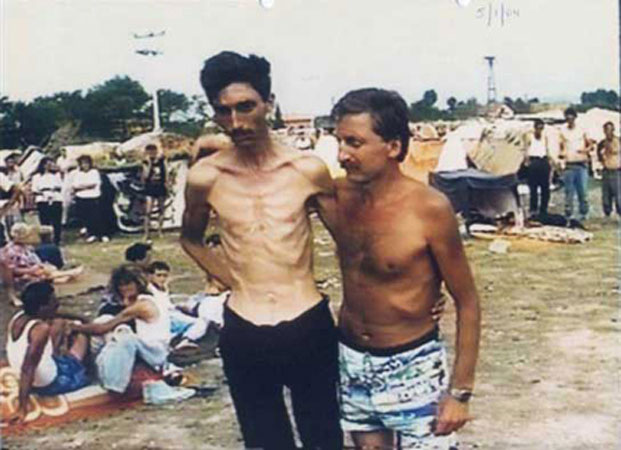 2/4Around 50.000 non-Serbs lived in the city of Prijedor. Over 30.000 were taken to concentration camps. They were tortured, raped, starved, killed... Pictures of starving inmates went around the world - but the world kept watching for 4 years. Youngest victim was 2 months old.