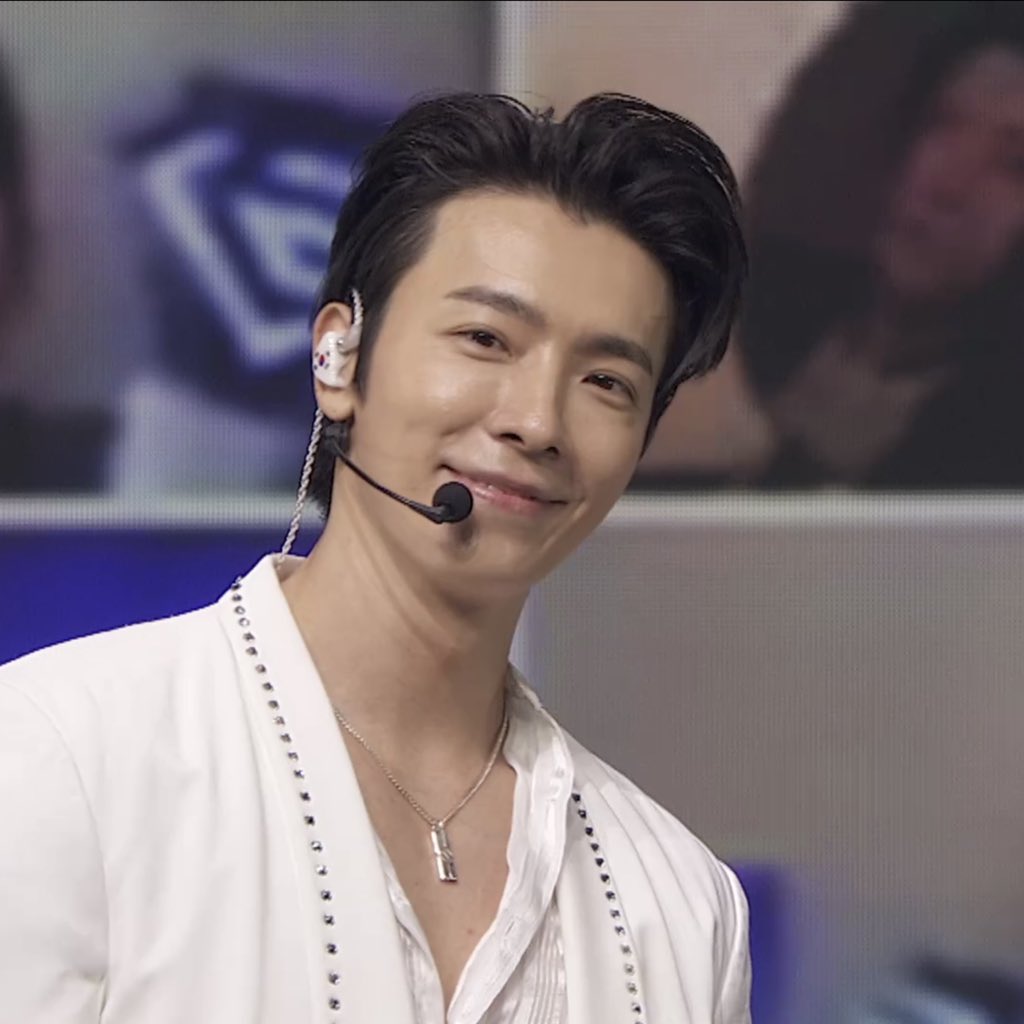 thread of beyond live screen caps :~) thank u  @SJofficial