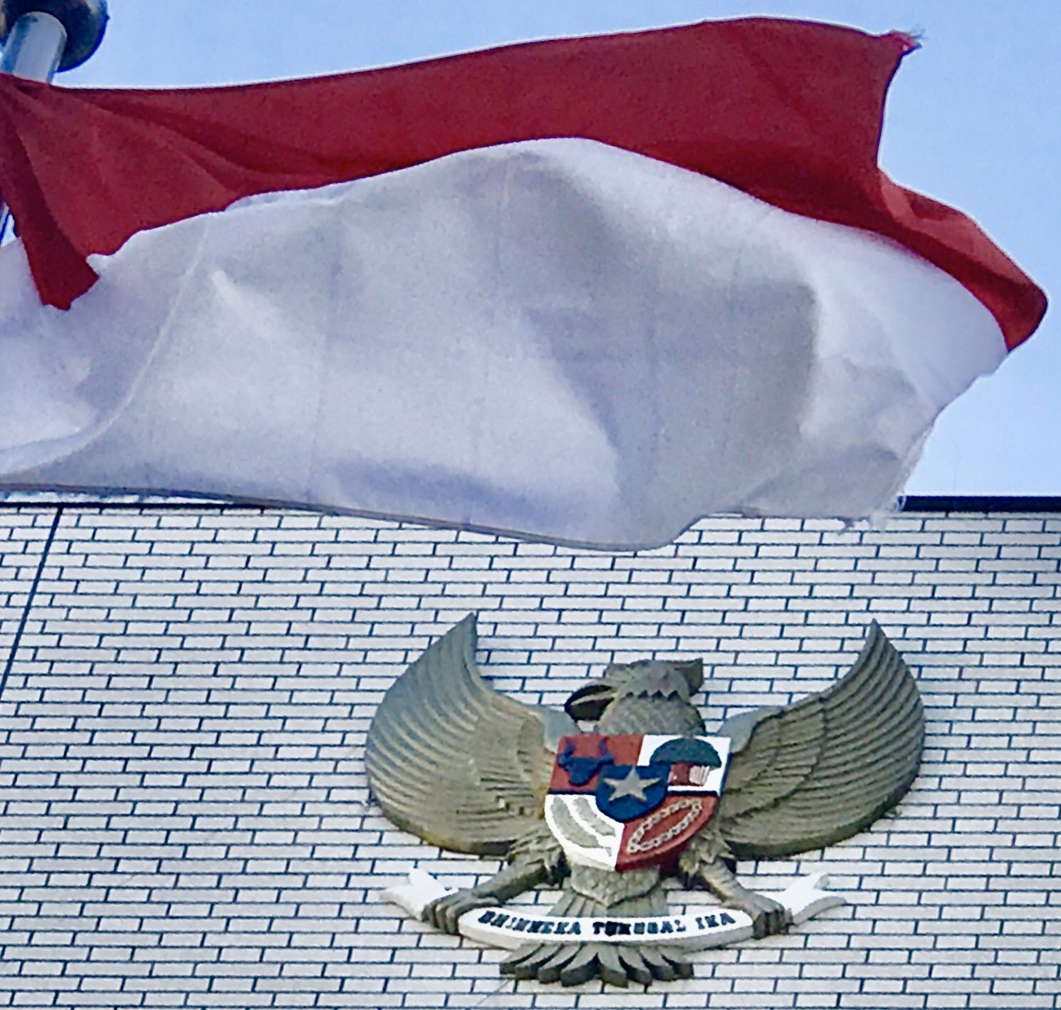 Indonesia In Japan 在本邦インドネシア大使館は年6月1日 月 に休館となります なお 6月2日 火 より業務再開日となります ご理解の程 よろしくお願い致します Kbri Tokyo Akan Libur Tgl 1 Juni Kemudian Pelayanan Akan Dibuka Indonesia In Japan 在本邦インドネシア大使館は年6月1日 月 に休館となります なお 6月2日 火 より業務再開日となります ご理解の程 よろしくお願い致します Kbri Tokyo Akan Libur Tgl 1 Juni Kemudian Pelayanan Akan Dibuka