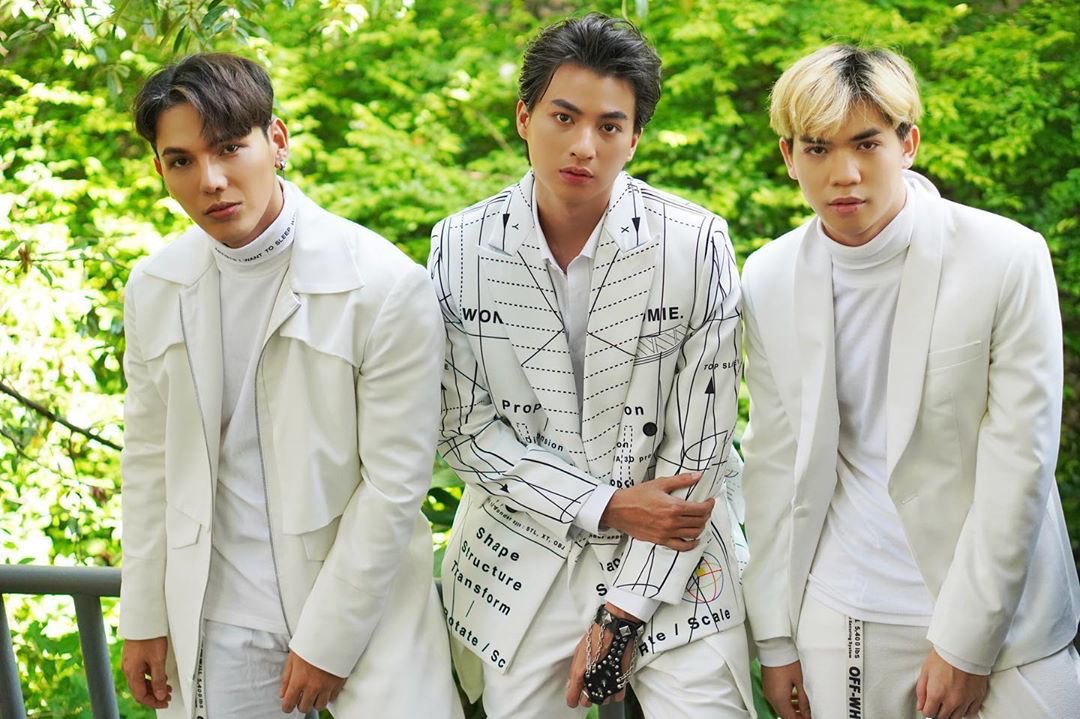 woongsunger's tweet photo. they will have solo performances AND LOOK AT HIM I CAN'T DO THIS 😭

#LoveDeliveryFestxMewGulf
#UNICEFThailand https://t.co/xIlmbu5mUo