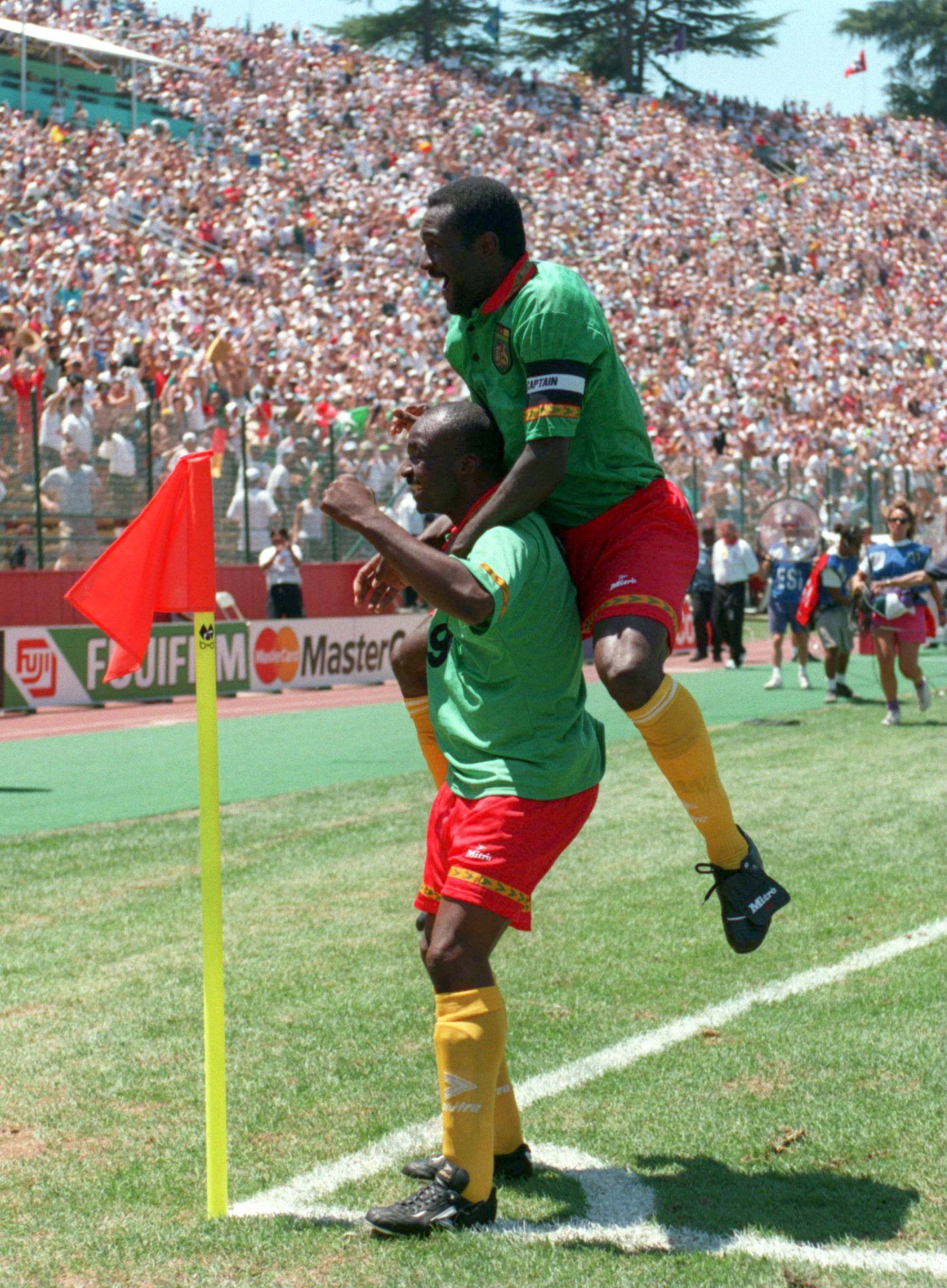 Rob Hull 5 Roger Milla Scoring At The Age Of 42 In 94 Aged Just 10 I Thought 42 Was Ancient Almost Prehistoric As He Hot Stepped By The Corner Flag