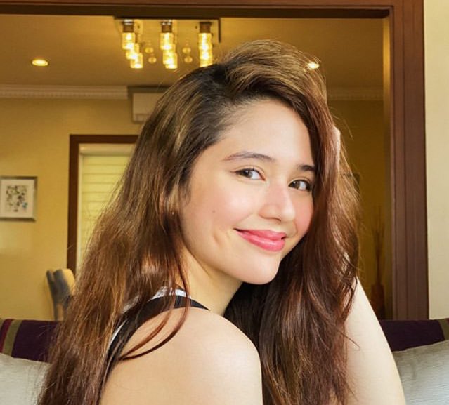 Iyapzhing01's tweet photo. Happy Birthday @jaydaavanzado !!! 🎉🎉 https://t.co/VdGYc8P9zp