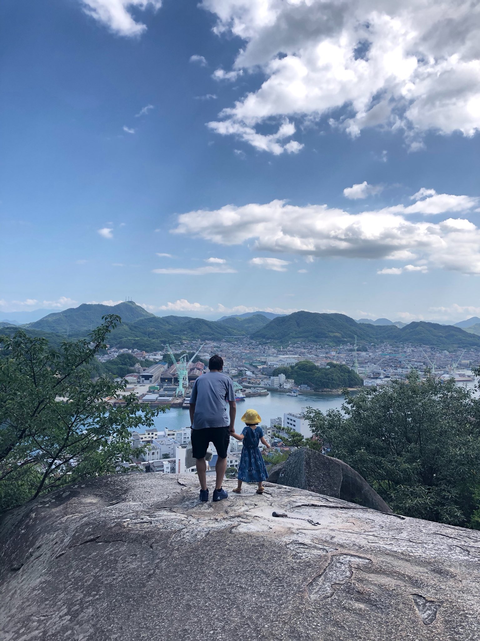 Hiroki Sakai 酒井宏樹 1 Year Ago In Hiroshima 1年前尾道に旅行に行った時のやつ 早く色んなとこ行けるようになったらいいですね 広島 1年前 日本 尾道