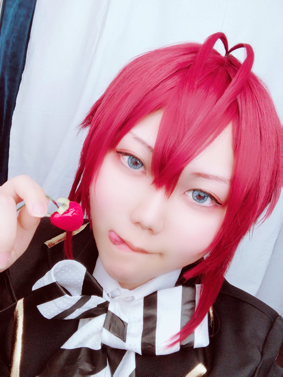 ria_rin_cosplay's tweet photo. いっぱい食べる君が好き🍓

Twisted Wonderland
【リドル･ローズハート🌹】

ツイステ語れる仲間欲しい、🙏🙏🙏
#ツイステッドワンダーランド #ツイステ
#twistedwonderland #twst  
#ツイステレイヤーさんと繋がりたい 
#twstレイヤーさんと繋がりたい https://t.co/KZID4PeYLM