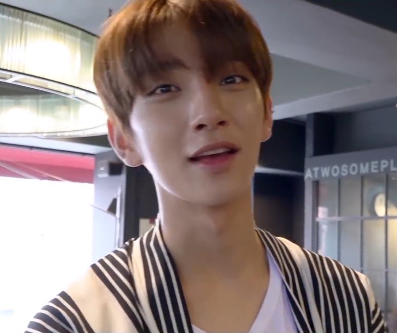 A thread of Joshua's top tier visuals: #조슈아  #세븐틴  @pledis_17