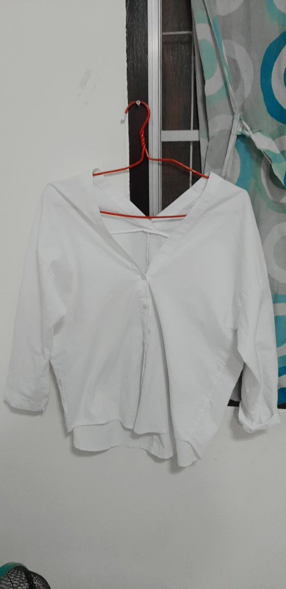 Tulaya15's tweet photo. เสื้อเชิ้ตค่ะ ส่งต่อ60฿
#ส่งต่อ #ส่งต่อเสื้อผ้ามือสอง #ส่งต่อเสื้อผ้า #เสื้อผ้ามือ2 #เสื้อผ้ามือสอง #เสื้อผ้าเกาหลี #เสื้อผ้ามือสองสภาพดี #ส่งต่อเสื้อผ้ามือ2 #โล๊ะตู้ #ส่งต่อสกินแคร์ #ส่งต่อคสอ #ส่งต่อเสื้อผ้ามือสองสภาพดี https://t.co/mpb1GqPkP2